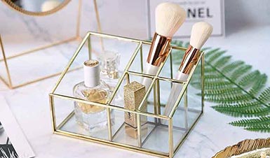 دپارتمان آرایش و پیرایش زنانه